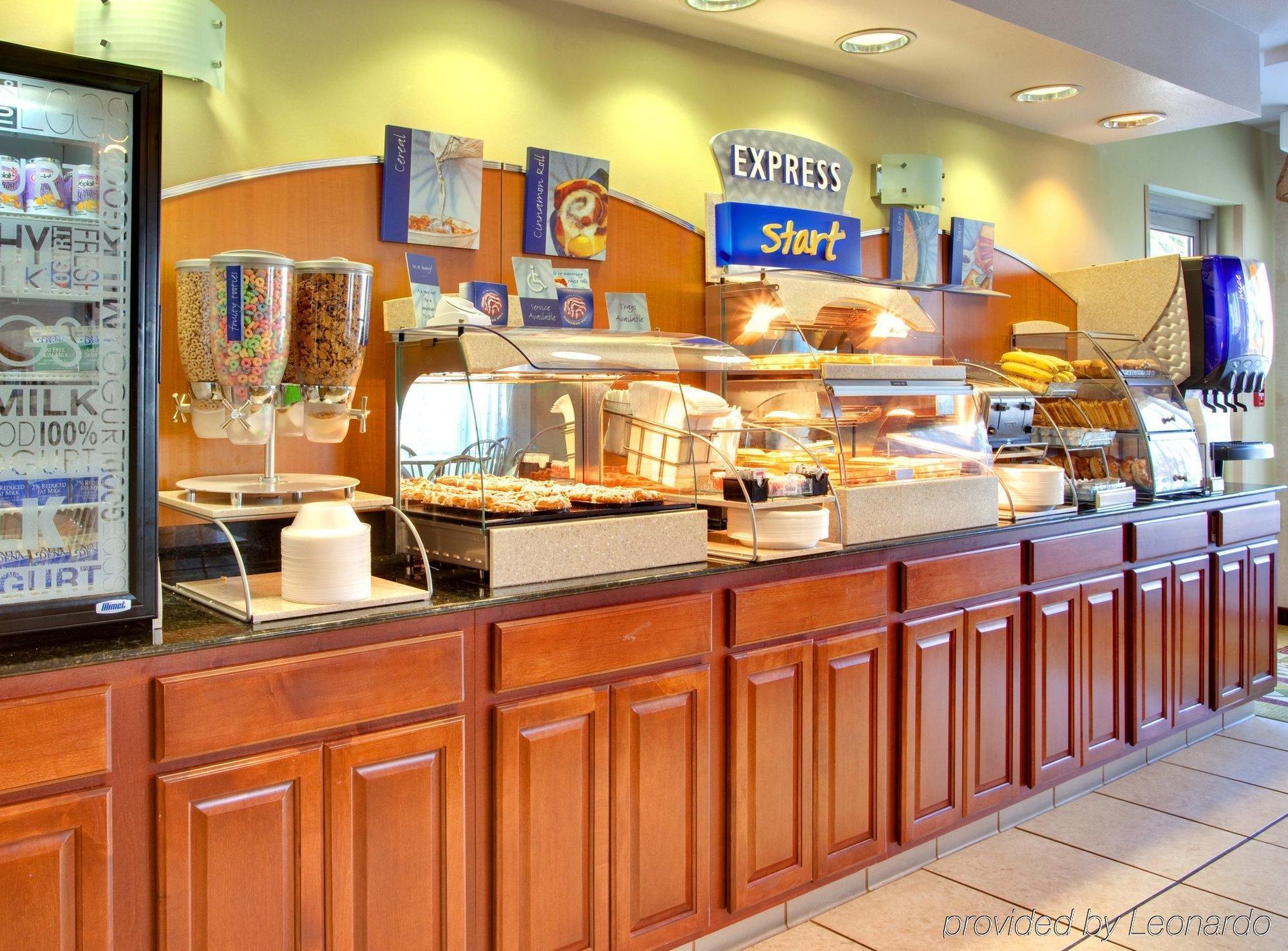 Holiday Inn Express San Diego - Otay Mesa, An Ihg Hotel Ресторан фото