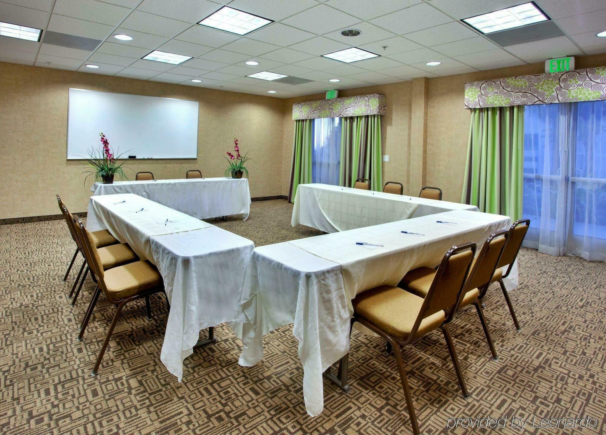 Holiday Inn Express San Diego - Otay Mesa, An Ihg Hotel Зручності фото