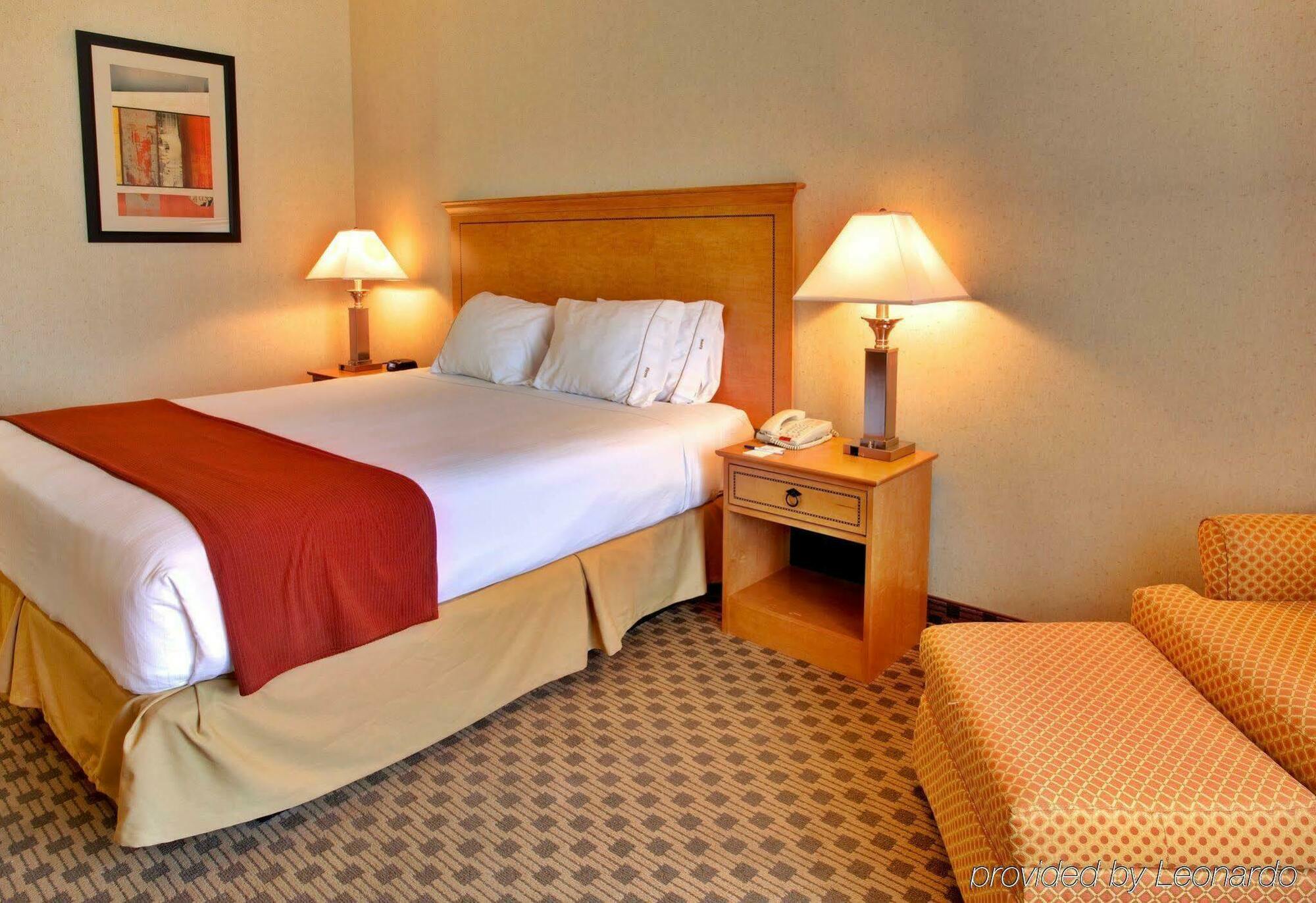 Holiday Inn Express San Diego - Otay Mesa, An Ihg Hotel Екстер'єр фото
